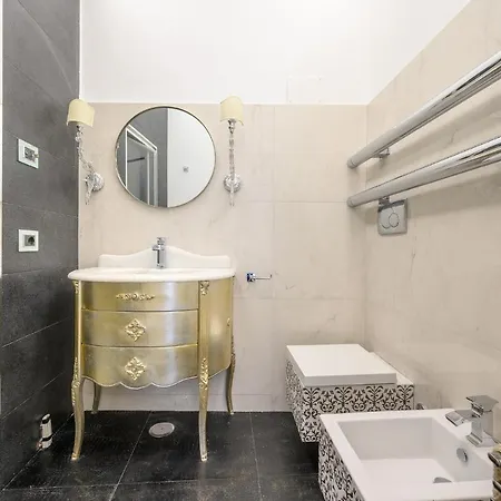 Marylin Via Della Croce * Rom