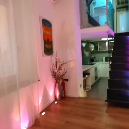 Marylin Via Della Croce Rom