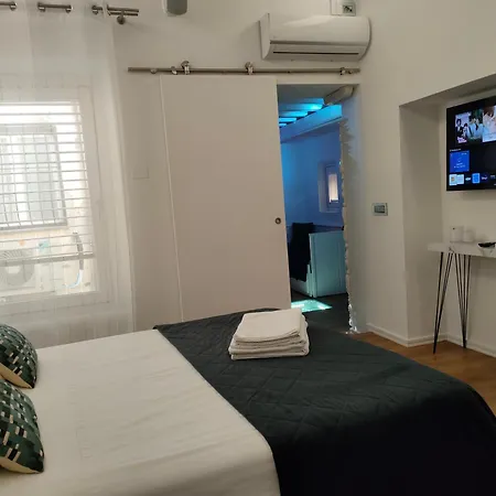 Lägenhet Marylin Via Della Croce